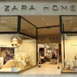 Esta lámpara de pie parece de Zara Home, es inteligente y cuesta menos de 50 euros