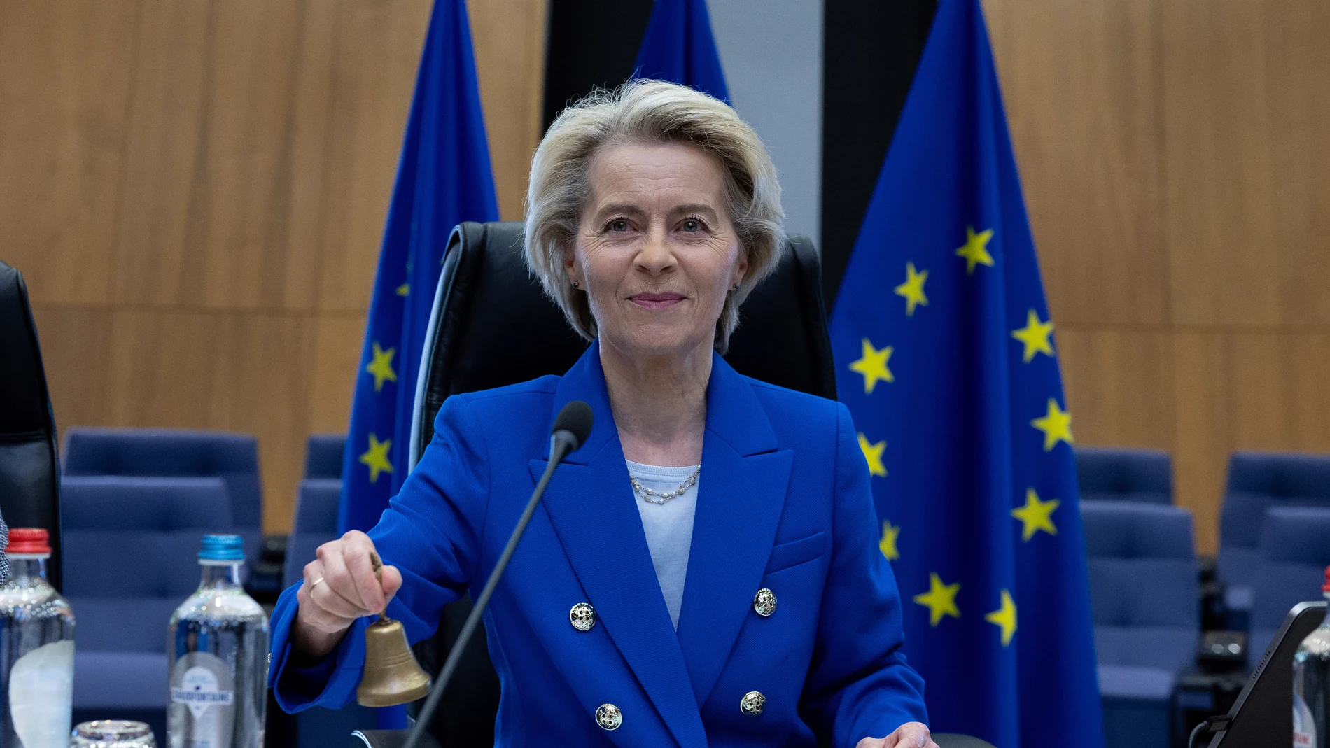 European Commission President Ursula von der Leyen rings a bell to signify the beginning of the weekly college of commissioners meeting at EU headquarters in Brussels, Wednesday, April 9, 2025. (AP Photo/Omar Havana)