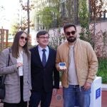 Las familias reciben las llaves de las 116 viviendas de alquiler asequible construidas por el Ayuntamiento en Cañaveral