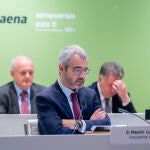 Aena propone en junta un dividendo de 9,76 euros, un 27% más, y el desdoblamiento de sus acciones