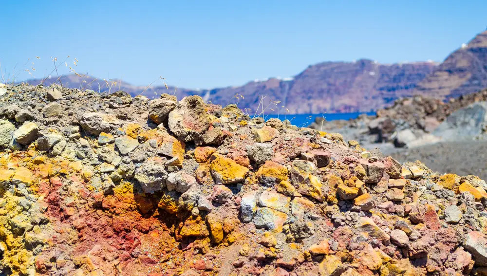 Isla volcánica Nea Kameni, Santorini, Grecia