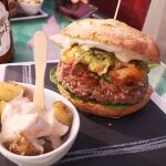 Las hamburguesas de toda la vida con pan de pueblo para disfrutar en Cantabria por 10 euros
