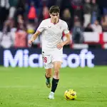 Fútbol.- Juanlu Sánchez amplía su contrato con el Sevilla FC hasta 2029