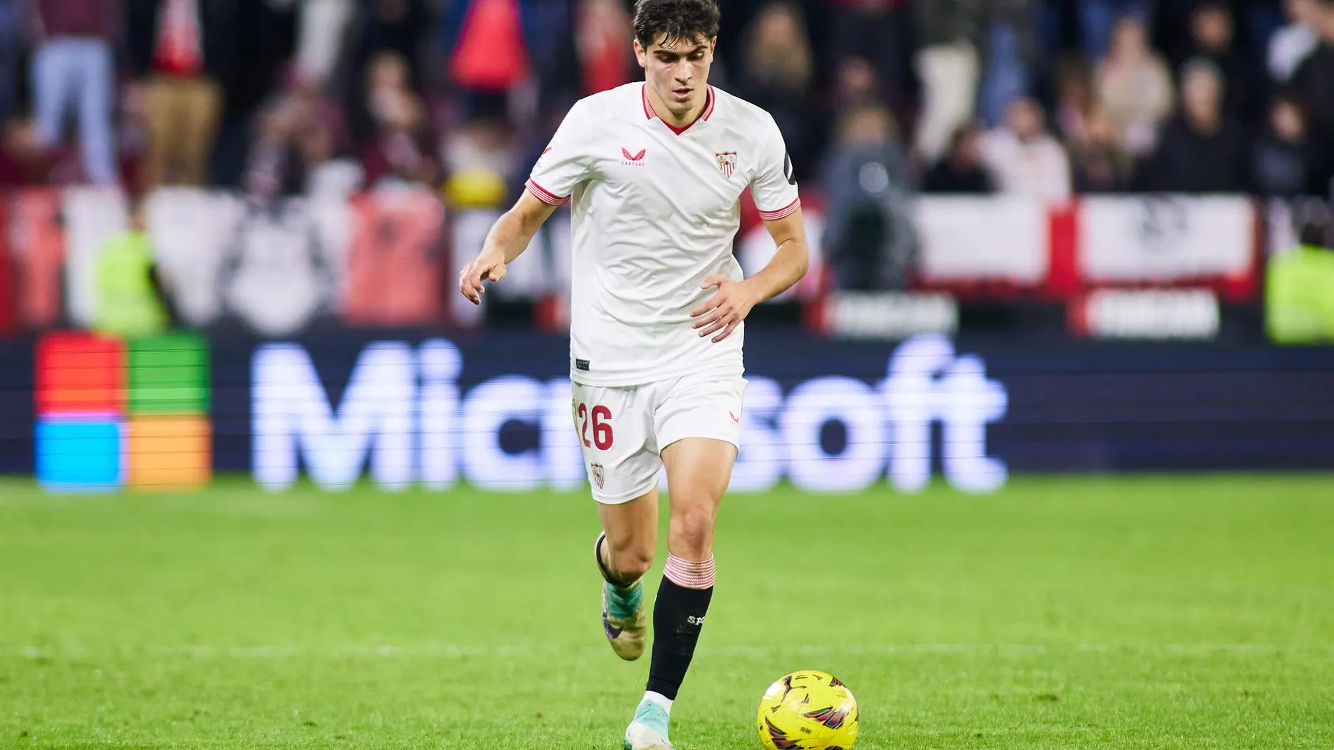 Fútbol.- Juanlu Sánchez amplía su contrato con el Sevilla FC hasta 2029