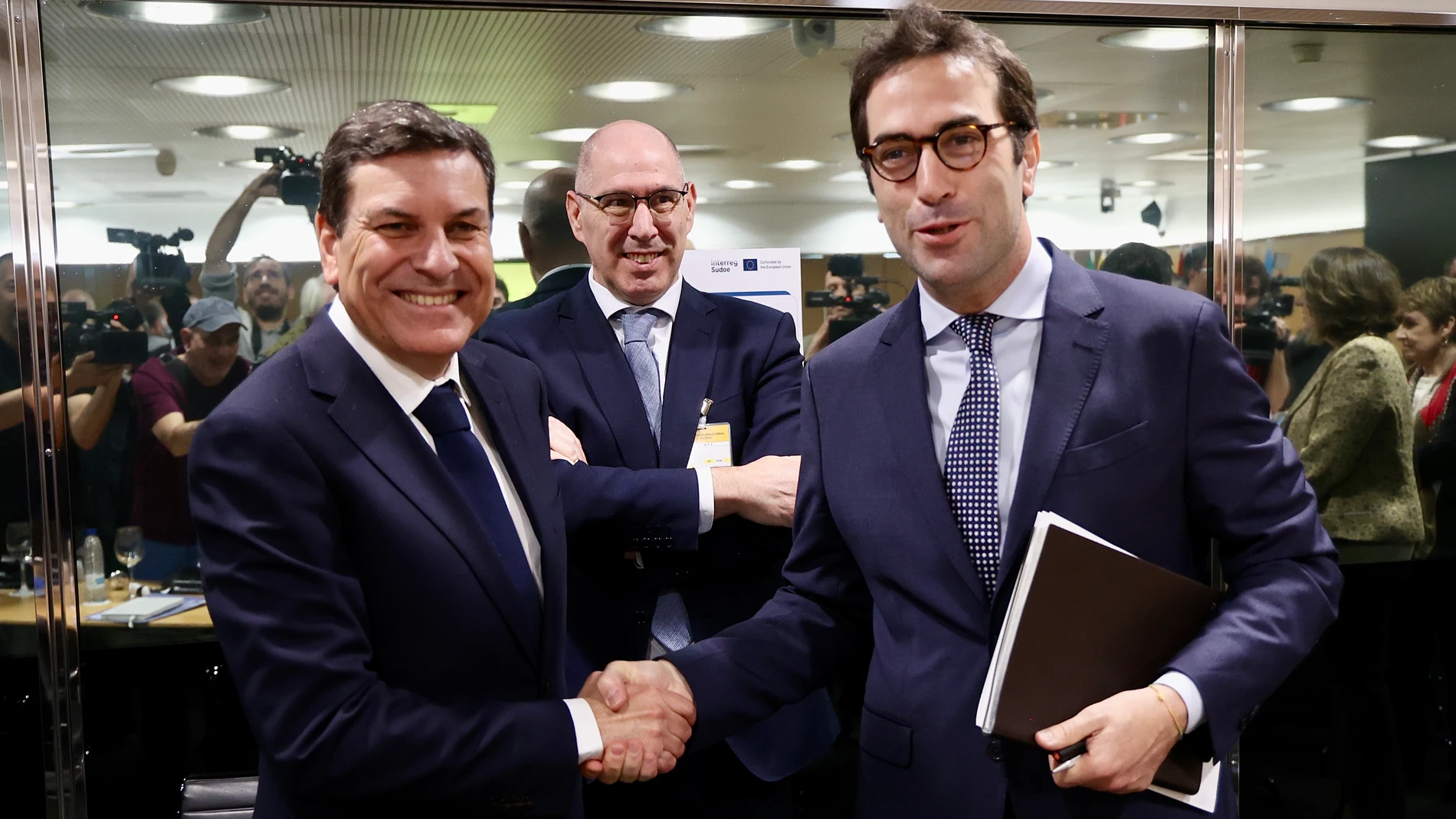 Carlos Fernández Carriedo junto al ministro Carlos Cuerpo