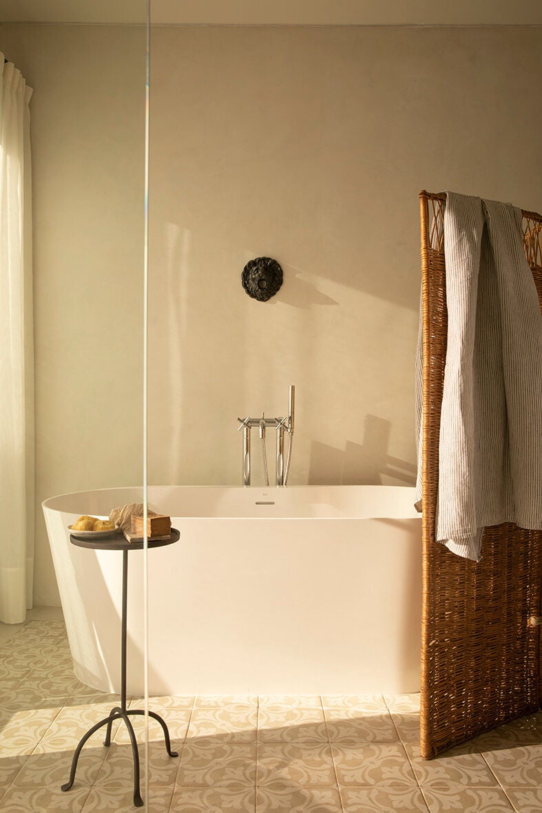 Bañera de la Junior Suite de Hotel Casa Pizarro (Cáceres)