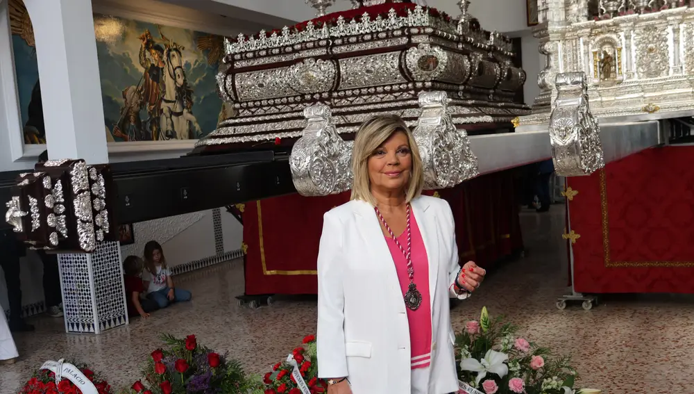 Terelu Campos ante el Cautivo de Málaga