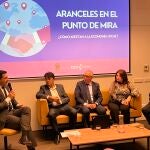 Imagen de la jornada "Aranceles en el punto de mira", organizada hoy en Alicante por la Confederación Empresarial de la Comunidad Valenciana, CEV 