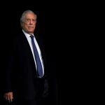 El Premio Nobel de Literatura, Mario Vargas Llosa, durante la presentación este martes de su nueva novela, "Tiempos recios"