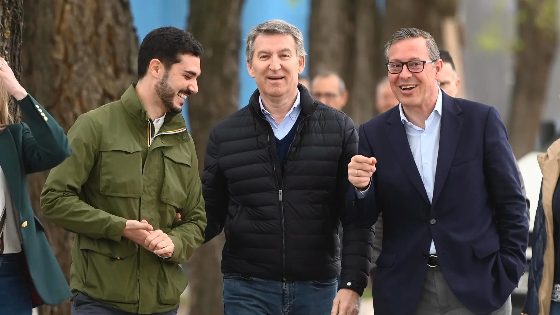 Feijóo dice que Sánchez debe irse ante indicios de delito en su entorno: "El Gobierno está rodeado de podredumbre"