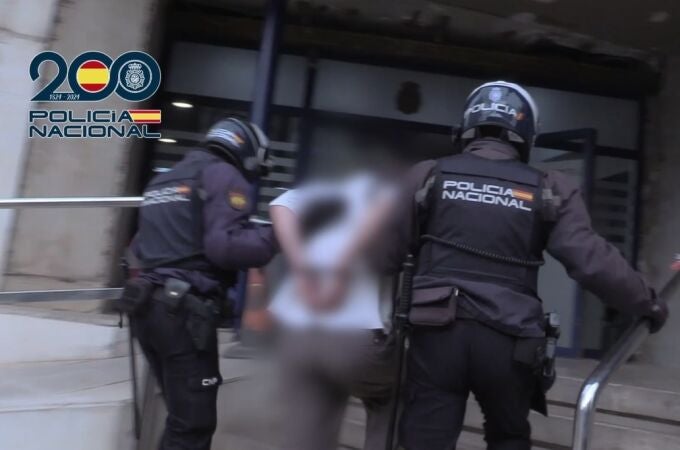 La Policía Nacional detiene al presunto autor de varias agresiones sexuales cometidas en portales de edificios de Valencia