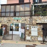 Una farmacéutica para 460 vecinos: «A veces, lo que más necesitan mis clientes es la compañía» 