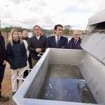 El consejero de Medio Ambiente, Vivienda y Ordenación del Territorio, Juan Carlos Suárez-Quiñones, ha visitado esta mañana la puesta en marcha de la EDAR de Villaquejida (León)