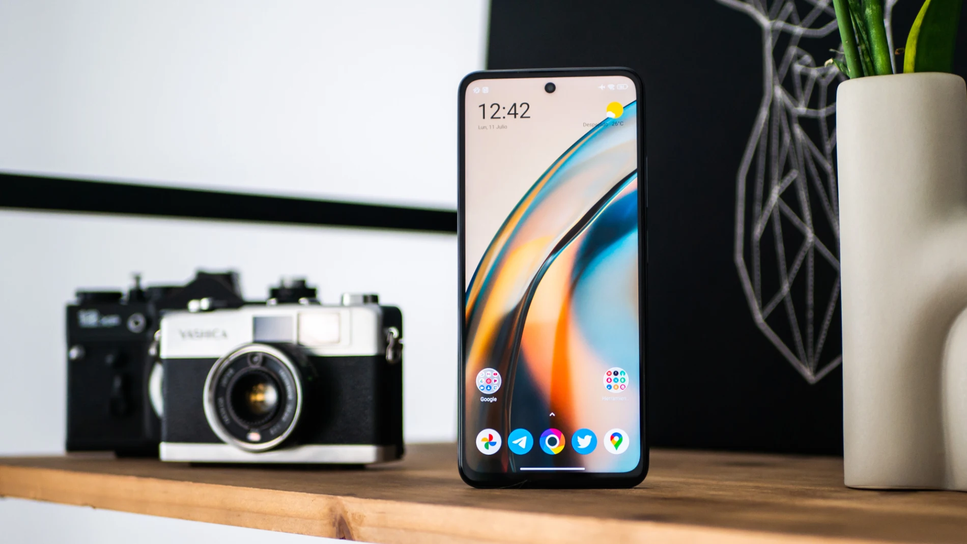 Un smartphone con una versión antigua de Android