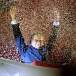  Mario Vargas Llosa durante un mitin en Peru en 1990 
