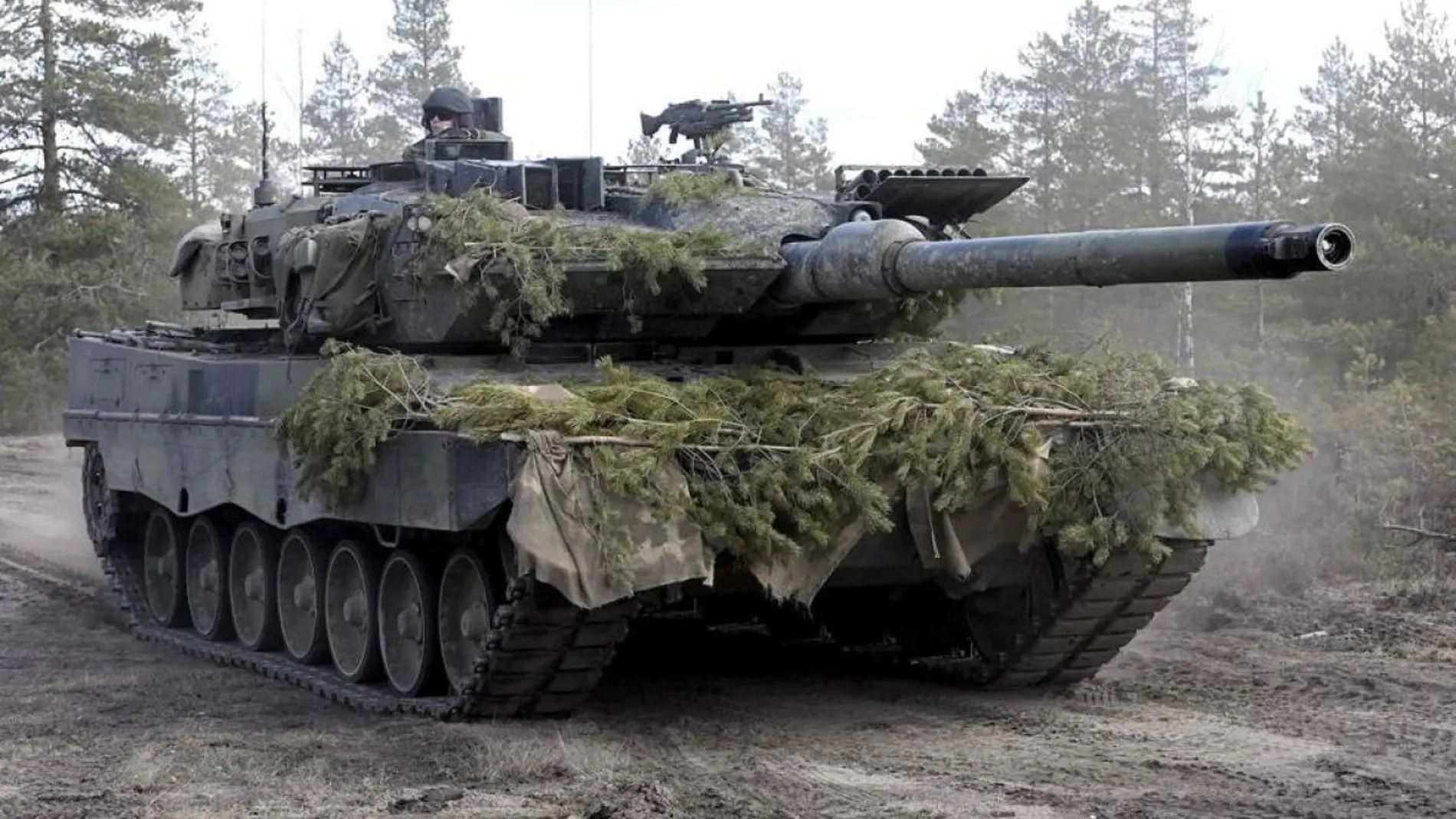 Los tanques Leopard 2 enviados por España fracasan en Ucrania por este motivo
