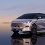 El coche eléctrico chino que es perfecto para familias: 7 plazas, 740 km de autonomía y carga ultrarrápida