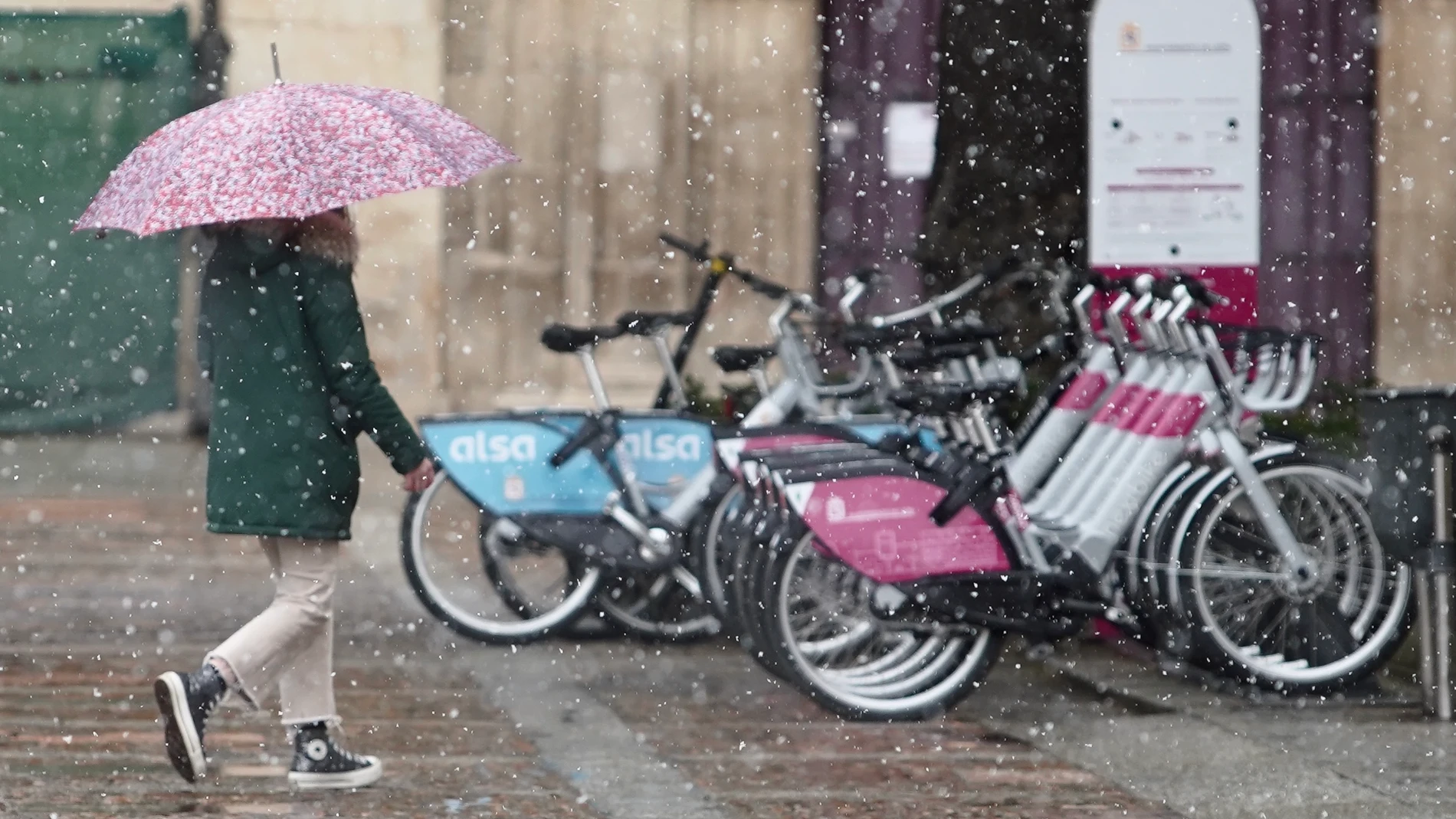 Nieve en la capital leonesa