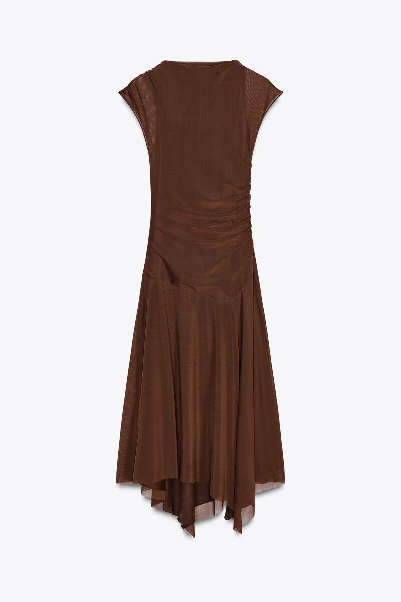 Vestido en chocolate.