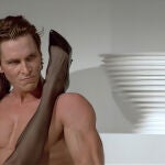 No es que Patrick Bateman sea el mejor ejemplo en lo que a masculinidad se refiere