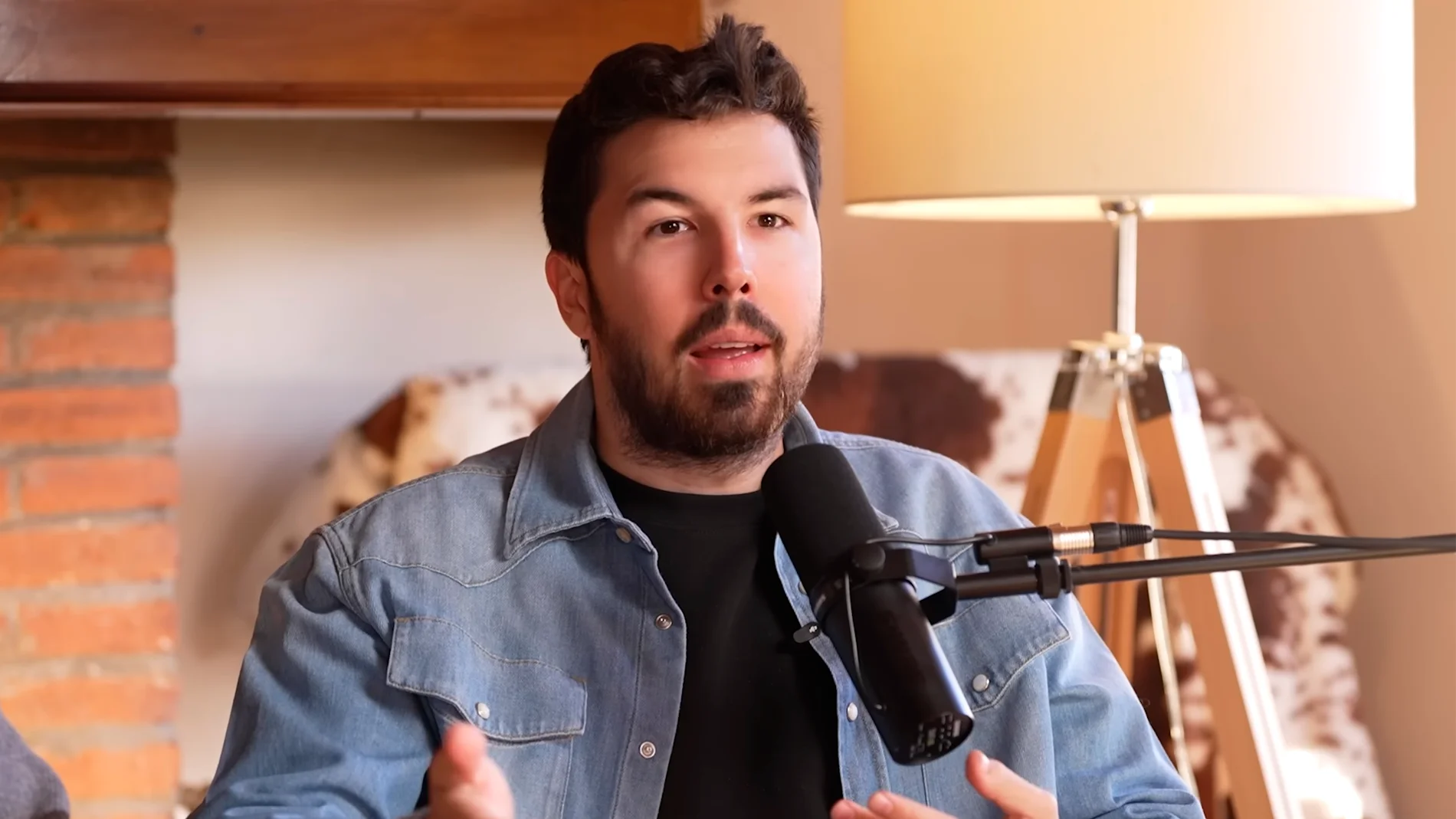 Willyrex trató este tema durante su entrevista en el podcast Tengo un Plan