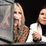Tana Rivera junto Eugenia Martínez de Irujo en la Semana Santa de Sevilla.