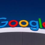 Google subraya el papel de la IA para evitar la entrada de estafadores en su ecosistema de publicidad digital