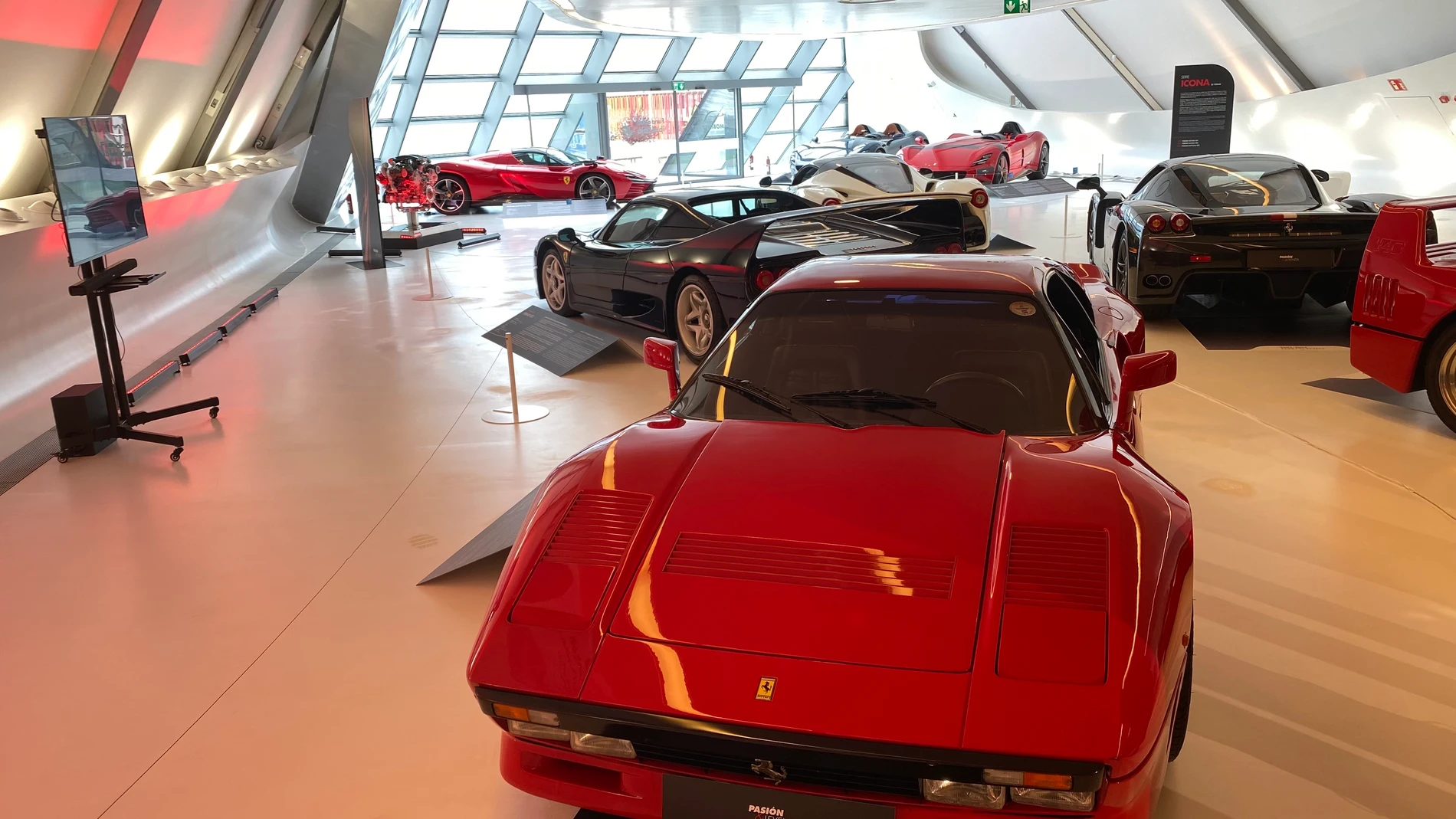 La pasión y la leyenda de Ferrari se citan en Zaragoza