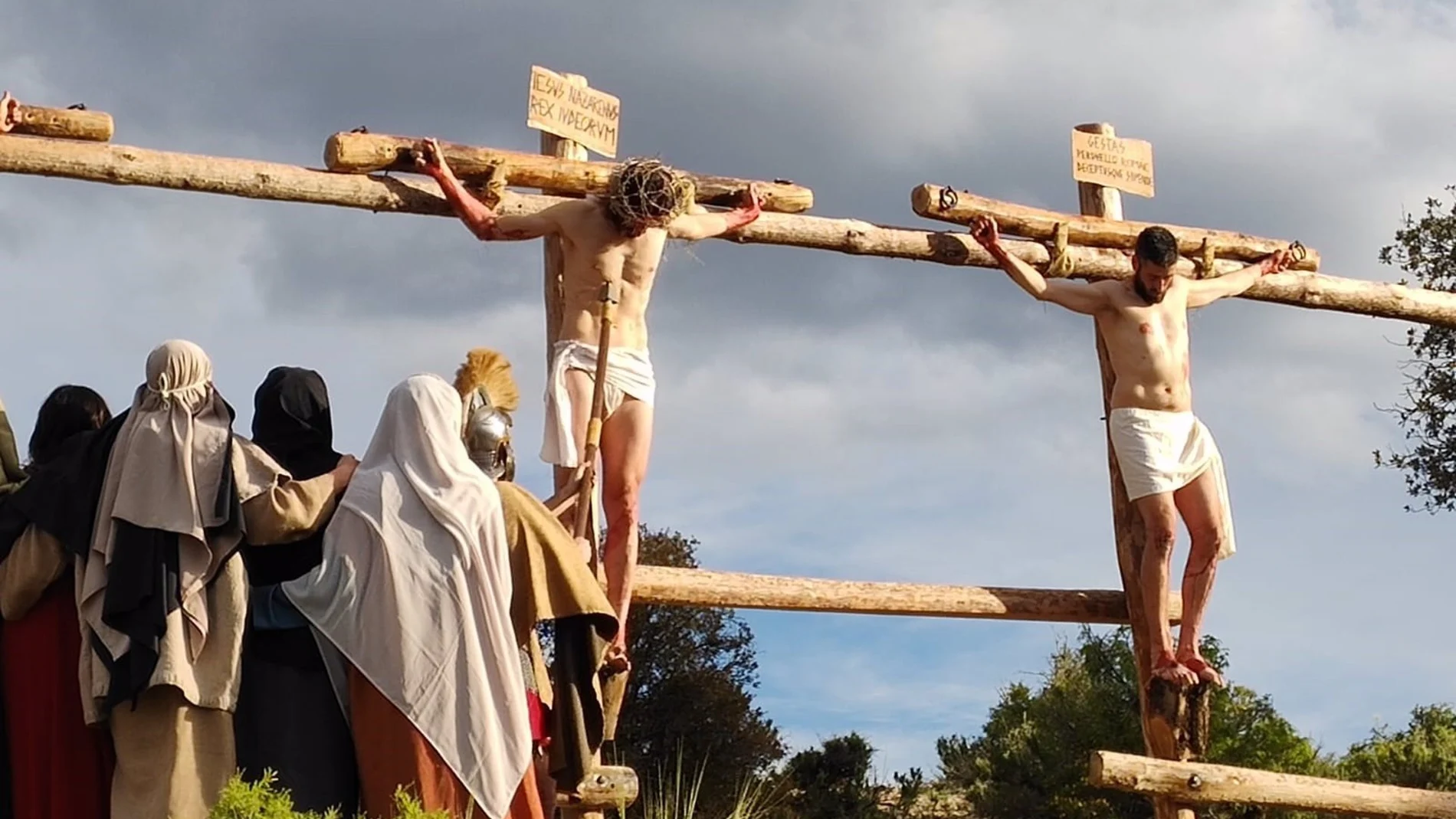 ARAGÓN.-S.Santa.- El Drama de la Cruz de Alcorisa (Teruel) recupera su esplendor en su edición más participativa