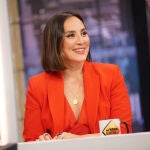 Tamara Falcó de naranja en 'El Hormiguero'. 