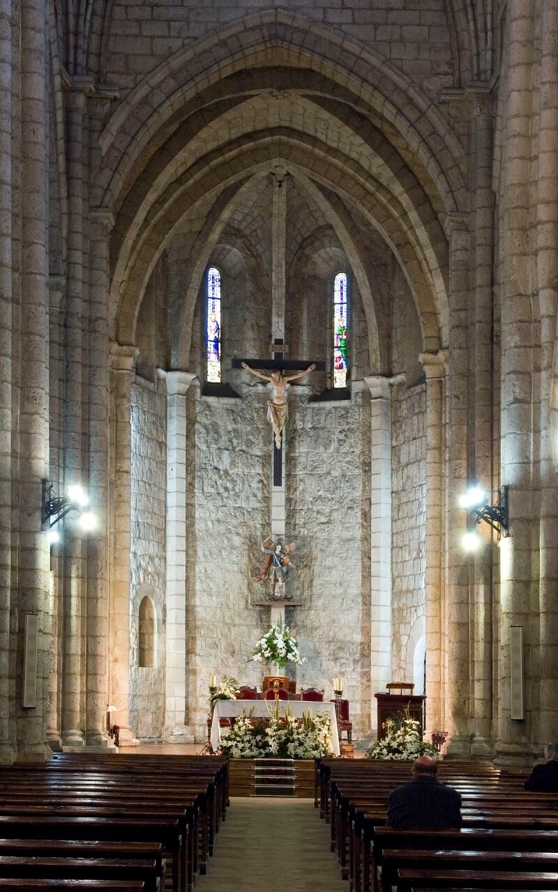 Interior de la iglesia de San Miguel