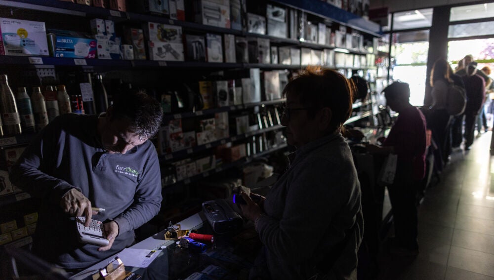 Apagón eléctrico en toda la península