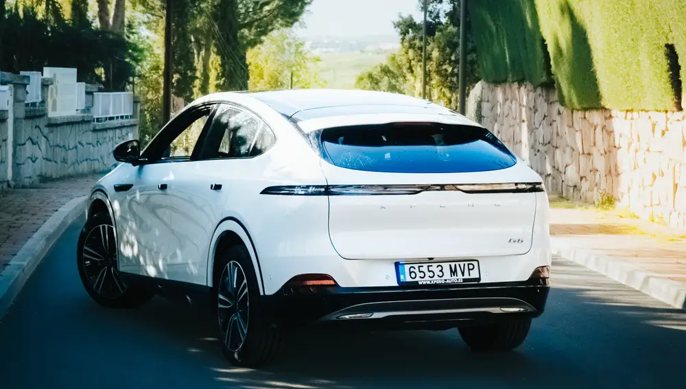 La parte trasera del Xpeng G6