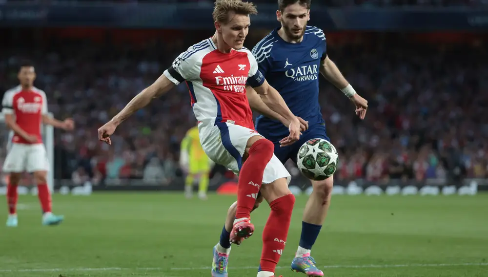 FOOTBALL - CHAMPIONS LEAGUE - 1/2 - ARSENAL v PARIS SG
