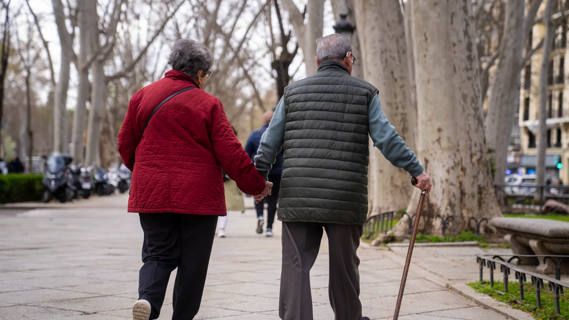 Personas mayores en el Centro de Madrid
