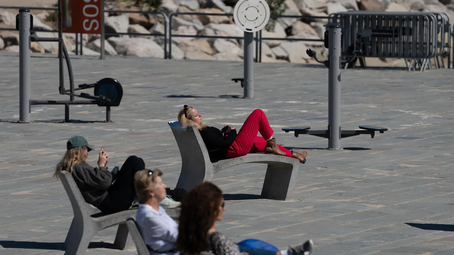 MURCIA.-AMP.- El sol marcará el fin de semana con más de 25ºC en casi toda España, pero el lunes lloverá en el norte peninsular