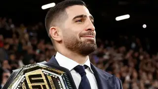 El duro intercambio de mensajes entre Ilia Topuria e Islam Makhachev: "Es el mayor hipócrita que he visto jamas" El duro intercambio de mensajes entre Ilia Topuria e Islam Makhachev: "Es el mayor hipócrita que he visto jamas"