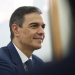 Pedro Sánchez felicita al FC Barcelona por su 28º título de liga y alaba "la gran temporada" de los 'culers'