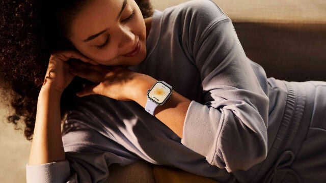 Ligero, preciso y con pantalla AMOLED: un reloj pensado para acompañarte sin interrumpirte