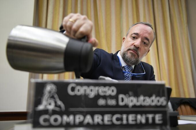 El PSOE pide prisión preventiva para el ex 'número dos' de Interior con Rajoy por riesgo de fuga