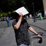 Valencia activa su red de refugios climáticos ante el primer episodio de calor del año
