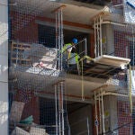 Edificación y venta de viviendas de nueva construcción. 