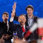 Polonia.- El euroescéptico Nawrocki será presidente de Polonia tras su ajustada victoria electoral