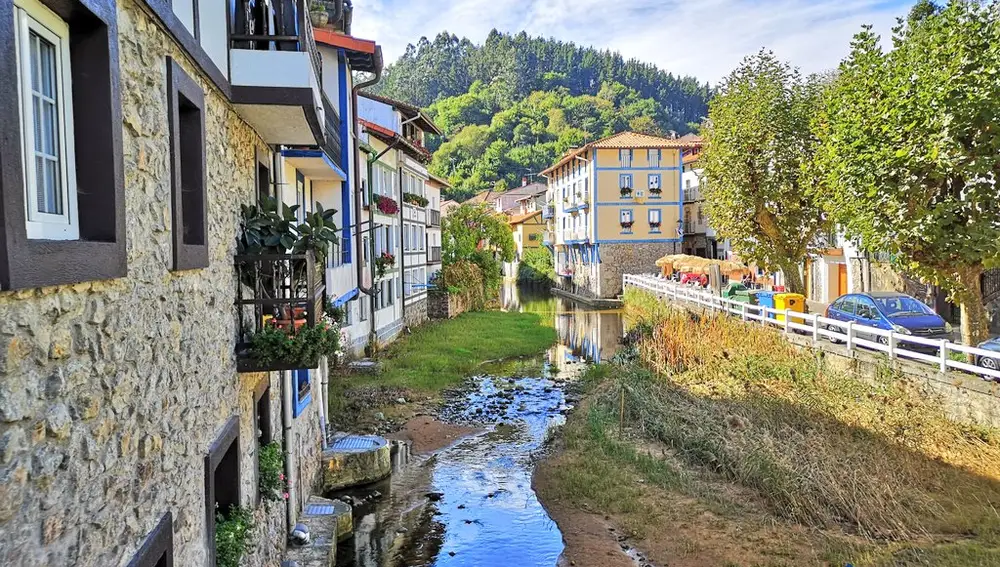 Parece Venecia, pero es el País Vasco: el pueblo pesquero que en el resto de España no se conoce