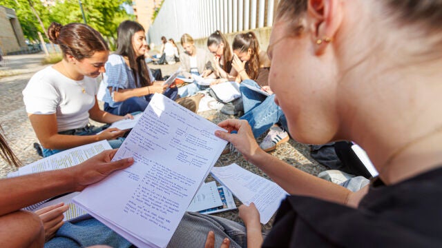 Un total de 6.939 estudiantes realizan en Aragón la Prueba de Acceso a la Universidad (PAU)