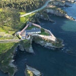 Así es el castillo que defendió la ría de Ribadeo durante cinco siglos 