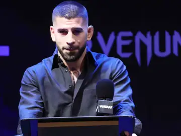 Topuria manda un aviso a Oliveira en la presentación de WOW 20: "No tengo duda de que brillaremos una vez más" Topuria manda un aviso a Oliveira en la presentación de WOW 20: "No tengo duda de que brillaremos una vez más"