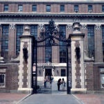 EEUU.- China insta a EEUU no "politizar" la educación tras la suspensión de visados para estudiantes de Harvard