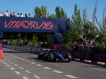 Exhibition with Williams at the future Madring F1 circuit Carlos Sainz in action during an exhibition with Williams at the future Madring F1 circuit on June 07, 2025 in Madrid, Spain. AFP7 07/06/2025 ONLY FOR USE IN SPAIN