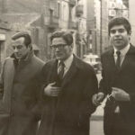 Pier Paolo Pasolini, entre José Agustín Goytisolo y Salvador Clotas en la Barcelona de 1968
